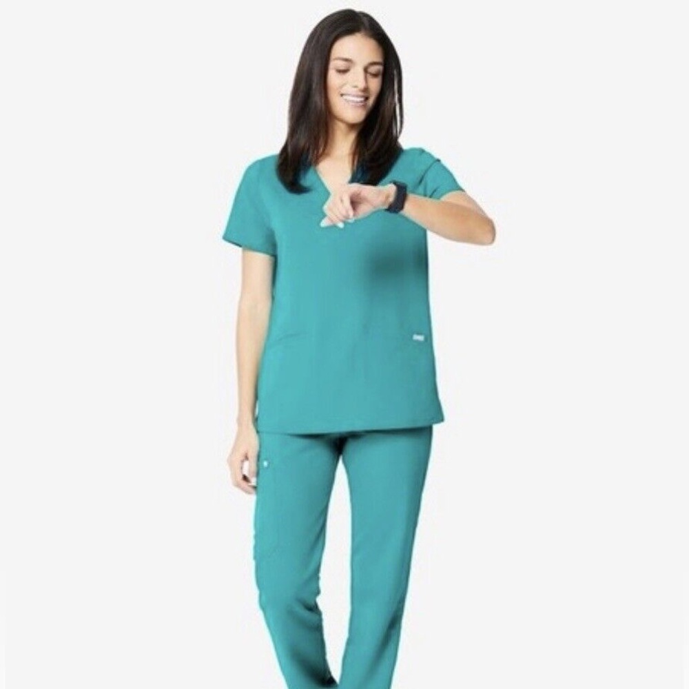 Teal figs top